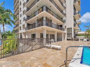 801 N Venetian Dr 208, Miami Beach FL 33139