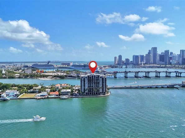 801 N Venetian Dr 208, Miami Beach FL 33139