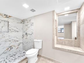 801 N Venetian Dr 208, Miami Beach FL 33139