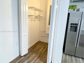4162 NE 21st St, Homestead FL 33033