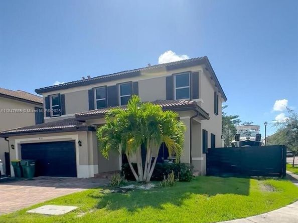 4162 NE 21st St, Homestead FL 33033