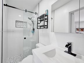 631 Arizona Ave, Fort Lauderdale FL 33312