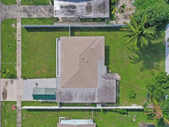 631 Arizona Ave, Fort Lauderdale FL 33312