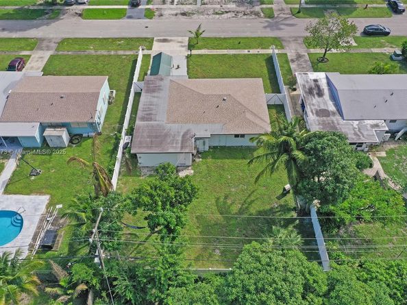 631 Arizona Ave, Fort Lauderdale FL 33312