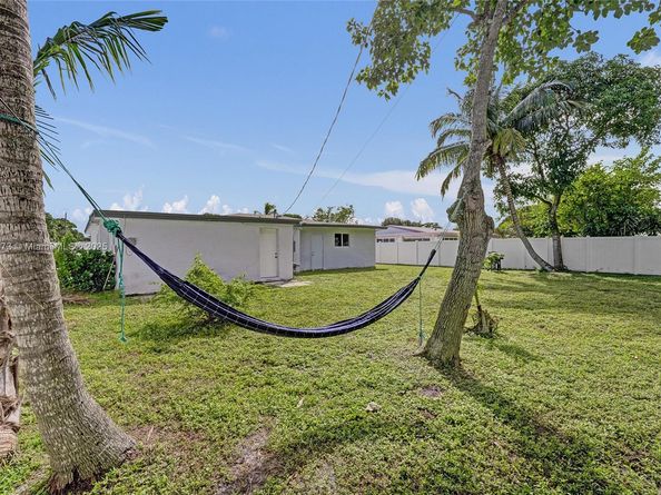 631 Arizona Ave, Fort Lauderdale FL 33312