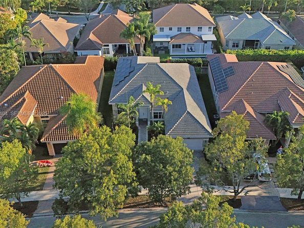 1629 Blue Jay Cir, Weston FL 33327