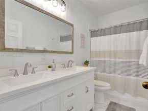 1629 Blue Jay Cir, Weston FL 33327