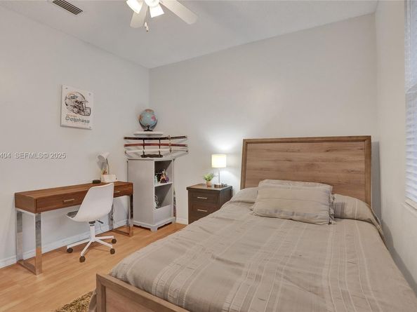 1629 Blue Jay Cir, Weston FL 33327