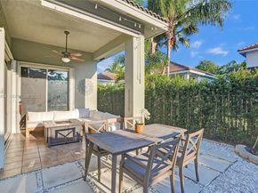 1629 Blue Jay Cir, Weston FL 33327