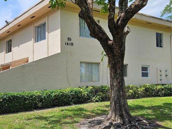 1419 NW 80th Ave F, Margate FL 33063