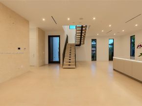 4231 SW 10th St, Miami FL 33134