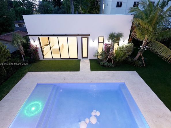 4231 SW 10th St, Miami FL 33134