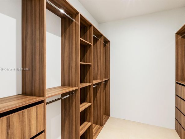 4231 SW 10th St, Miami FL 33134