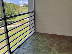 9421 Evergreen Pl 402, Davie FL 33324