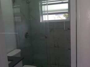 6421 Allen St, Hollywood FL 33024