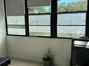 200 Gate Rd 207, Hollywood FL 33024