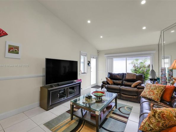 17712 SW 145th Ave, Miami FL 33177