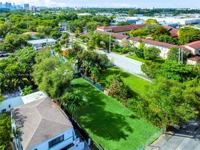 508 NE 67th St, Miami FL 33138