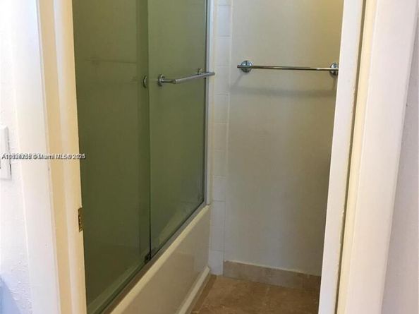 10288 NW 9th St Cir 205, Miami FL 33172
