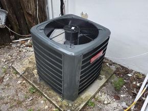 411 NE 57th Ct, Oakland Park FL 33334