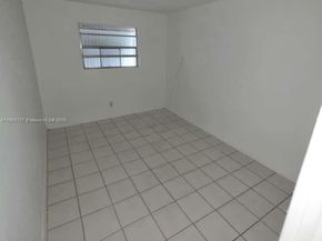 411 NE 57th Ct, Oakland Park FL 33334