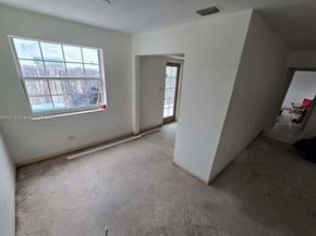 411 NE 57th Ct, Oakland Park FL 33334