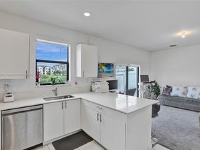 411 NW 204th St, Miami Gardens FL 33169