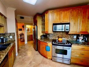 2425 SW 27th Ave 701, Miami FL 33145