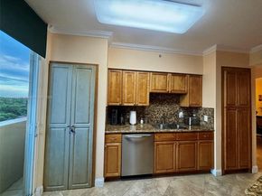 2425 SW 27th Ave 701, Miami FL 33145