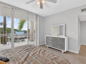 350 N Federal Hwy TH102S, Boynton Beach FL 33435