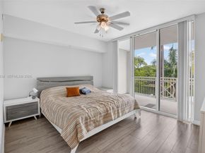 350 N Federal Hwy TH102S, Boynton Beach FL 33435