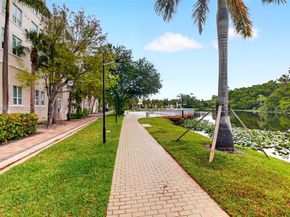 350 N Federal Hwy TH102S, Boynton Beach FL 33435