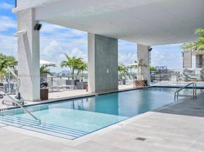 239 SW 9th St 405, Miami FL 33130