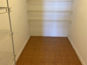 13499 Biscayne Blvd 1506, North Miami FL 33181