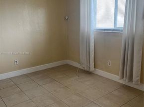 66 W 9th St, Hialeah FL 33010
