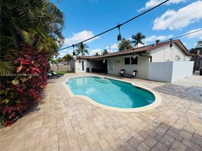 820 NW 91st Ave, Pembroke Pines FL 33024