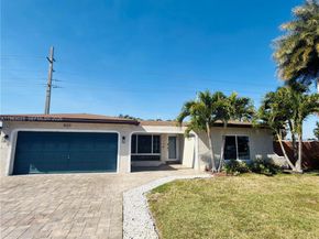 820 NW 91st Ave, Pembroke Pines FL 33024