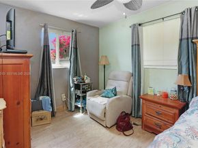 401 N 72nd Ave, Hollywood FL 33024