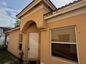 3951 NE 11th Dr, Homestead FL 33033