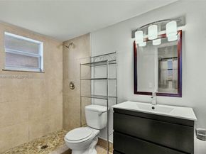 1830 Dixieanna St 102, Hollywood FL 33020