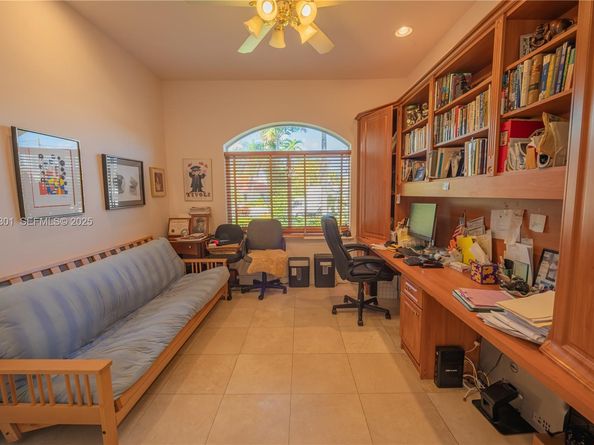 3220 NE 165th St, North Miami Beach FL 33160