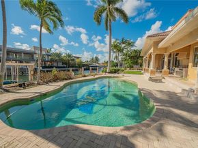 3220 NE 165th St, North Miami Beach FL 33160