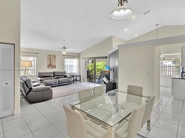 12265 NW 32nd Mnr, Sunrise FL 33323
