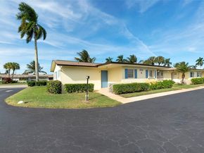 2854 E Crosley Dr E J, West Palm Beach FL 33415