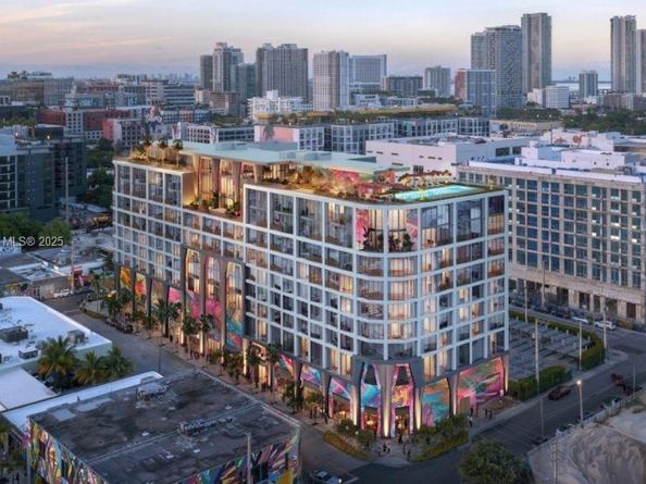 2215 NW 1st Place 622, Miami FL 33127