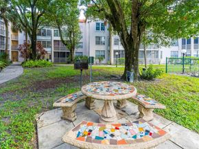 2601 NW 48th Ter 147, Lauderdale Lakes FL 33313