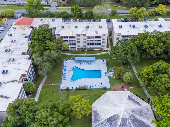 2601 NW 48th Ter 147, Lauderdale Lakes FL 33313