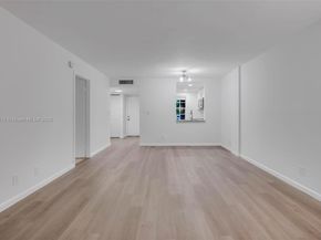 2601 NW 48th Ter 147, Lauderdale Lakes FL 33313