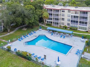 2601 NW 48th Ter 147, Lauderdale Lakes FL 33313