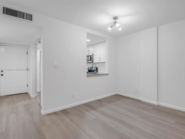 2601 NW 48th Ter 147, Lauderdale Lakes FL 33313